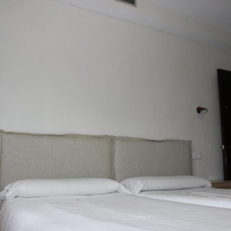 Apartamentos De Astroturismo La Canada Torrejón el Rubio Buitenkant foto