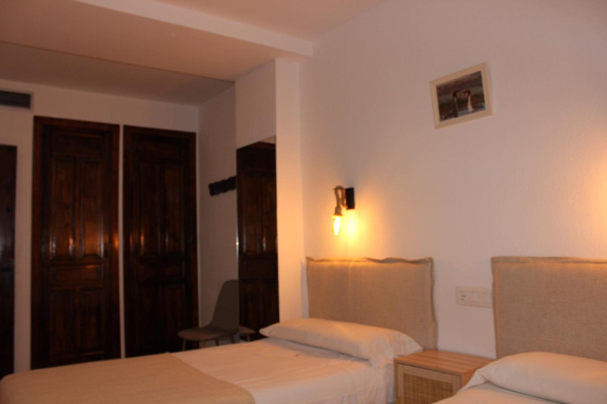 Apartamentos De Astroturismo La Canada Torrejón el Rubio Buitenkant foto